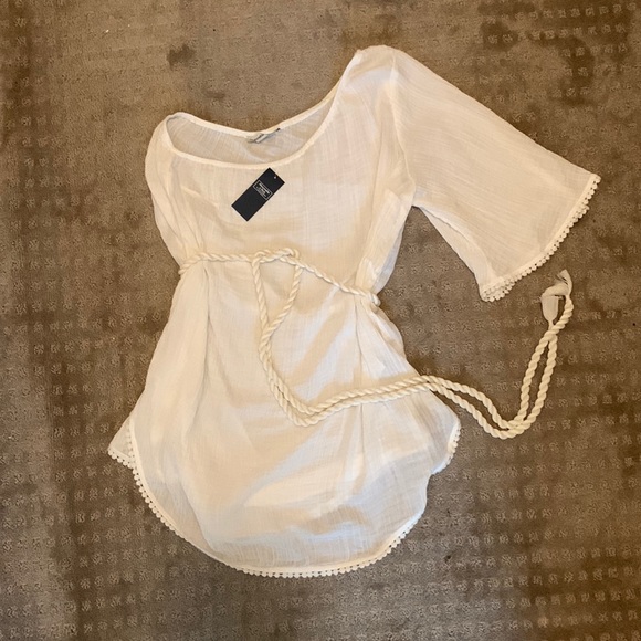 Abercrombie & Fitch Other - NWT Abercrombie & Fitch coverup